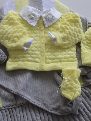Saída maternidade manta casaco em tricô menino amarelo