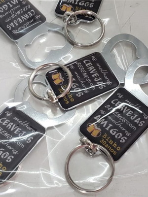 Abridor de garrafas em metal personalizado