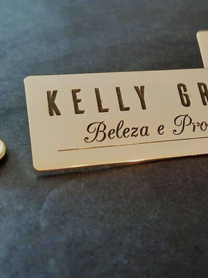 Plaquinha personalizada com nome e profissão