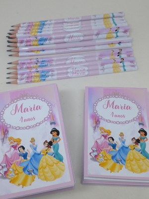 Bloquinho com lápis princesas