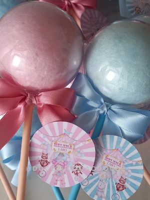 Algodão doce bolinha no canudo