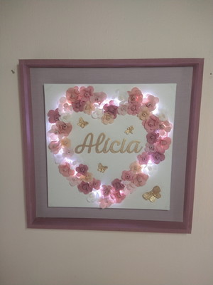 Quadro porta maternidade camélias com led