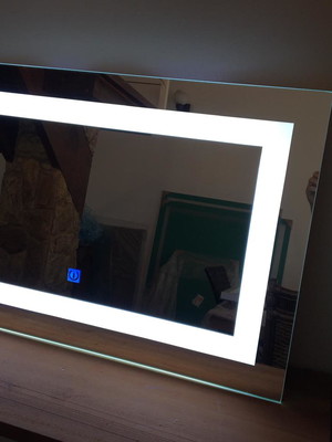Espelho retangular iluminação de led e touch 145cml x 135cma