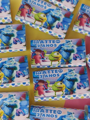 Chicletes personalizados monstros s.a