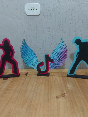 Tiktok trio de enfeites