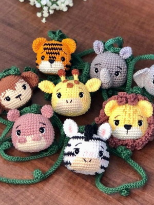 Varal para berço safari em amigurumi