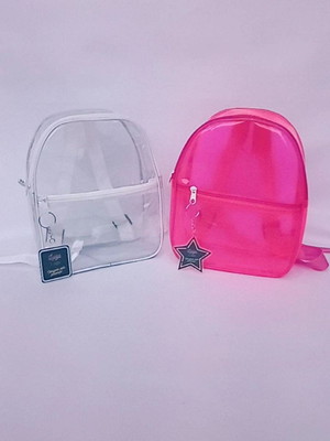 Mochila neon com chaveirinho personalizado