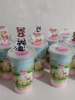 Copos algodão doces personalizados floresta encantada.