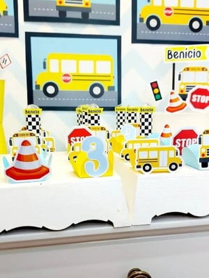 50 forminhas onibus amarelo