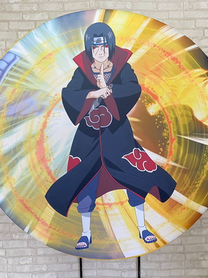 Locação painel naruto e itachi