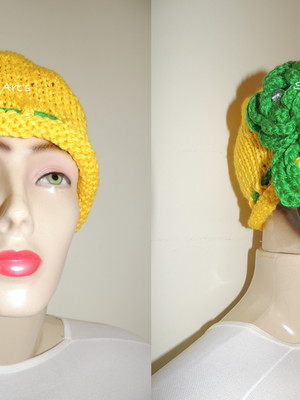 Gorro cadarço e flor