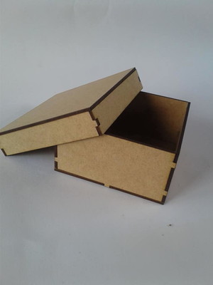Caixa 15x15 em mdf