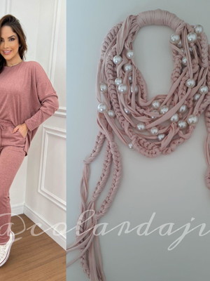 Colar fio de malha rosado