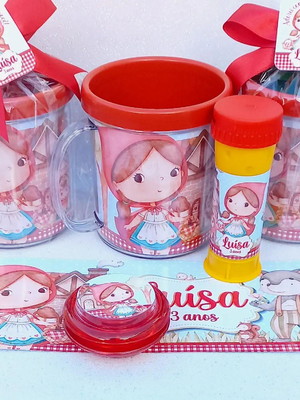 Caneca com kit diversão - chapeuzinho diversão