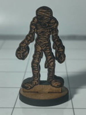Múmia em miniatura para rpg em mdf