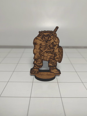 Bugbear com escudo miniatura para rpg em mdf