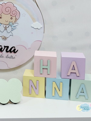 Cubo letra em mdf para quarto infantil candy color 8x8cm 5un