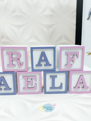 Letras em cubos para quarto de bebê 6x6cm kit com 7un