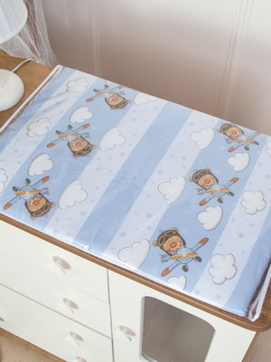 Trocador de cômoda para bebe urso aviador