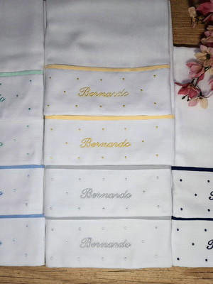 10 fraldas de ombro bordadas