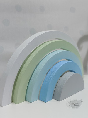 Arco iris em mdf candy color quarto menino