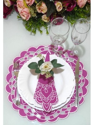 Conjunto jogo americano com guardanapo bord rech,06 lugares.