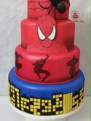 Bolo fake homem aranha 1