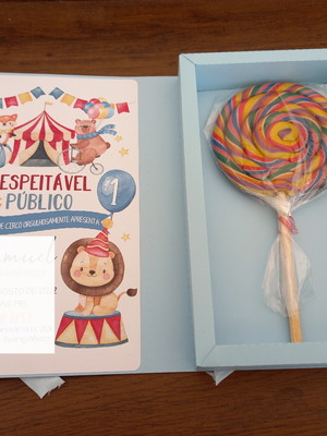 Caixa livro convite circo