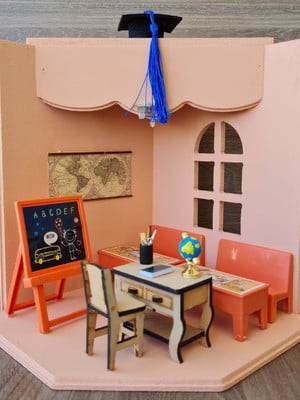 Quadro miniatura de escola - black friday