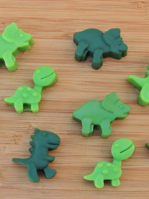 Sabonete dinossauro - médio - 30 unidades