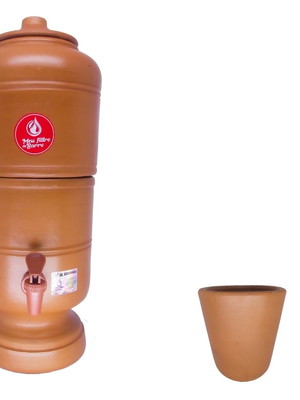Bebedouro de agua fresca natural com copo vela rustico top
