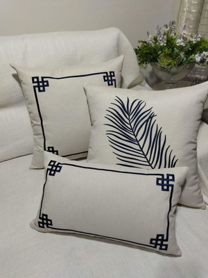 Kit 3 capas de almofadas decorativas em linho bordadas