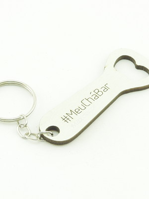 Chaveiro personalizado mdf branco - abridor de garrafa