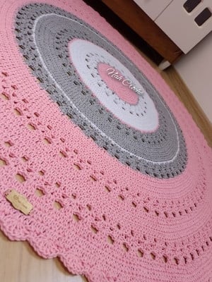 Tapete em croche redondo infantil