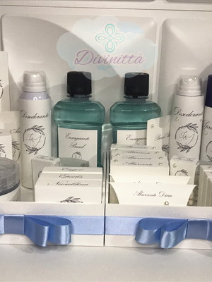 Kit toalete feminino e masculino personalizado