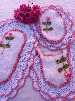 Jogo de banheiro rosa bela