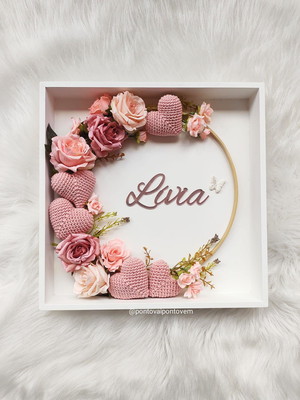 Quadro porta maternidade ,com rosas e corações sem led