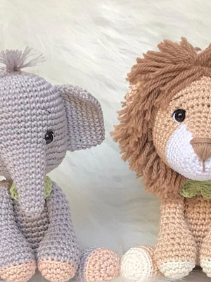 Leão e elefante safari amigurumi