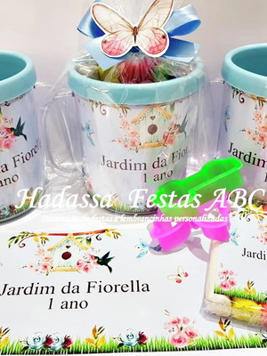 Caneca com kit massinha personalizada tema jardim encantado