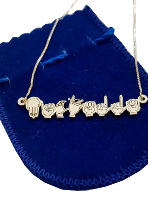 Colar pingente libras nome michelle de 6 a 8 letras c45cm