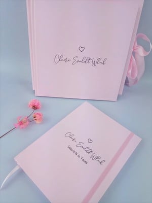Livro do bebê e caderneta de vacina personalizado