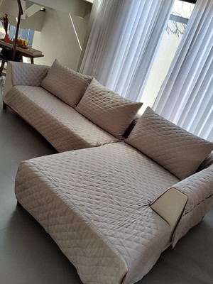 Protetor de sofa com chaise 2,20 largura total com braço+3cp