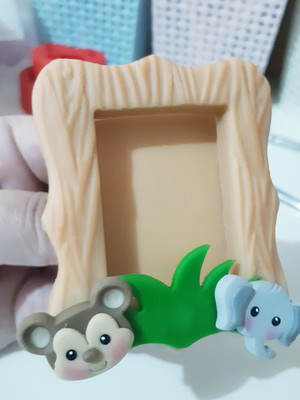 Mini porta retrato safári em biscuit