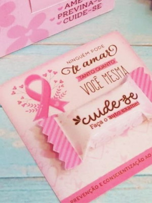 Card com bis- outubro rosa