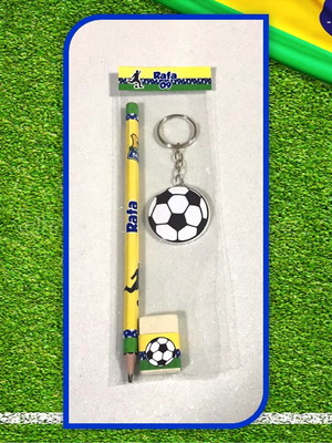 Kit chaveiro + lápis + borracha brasil futebol