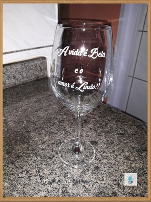 Taça de vidro para vinho 490ml jateada