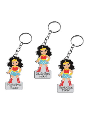 Chaveiro de lembrança mulher maravilha personalizado