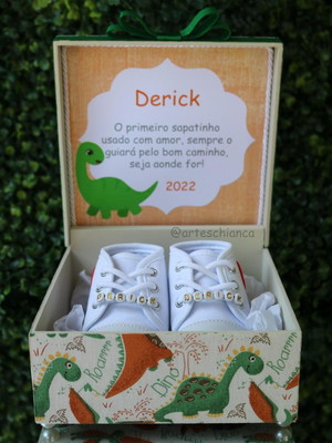 Presente recém nascido/ meu primeiro sapatinho dino