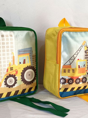 Mochila personalizada construção caminhão e tratores