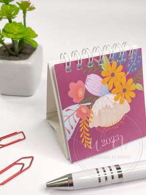 2 mini calendário de mesa básico 2023